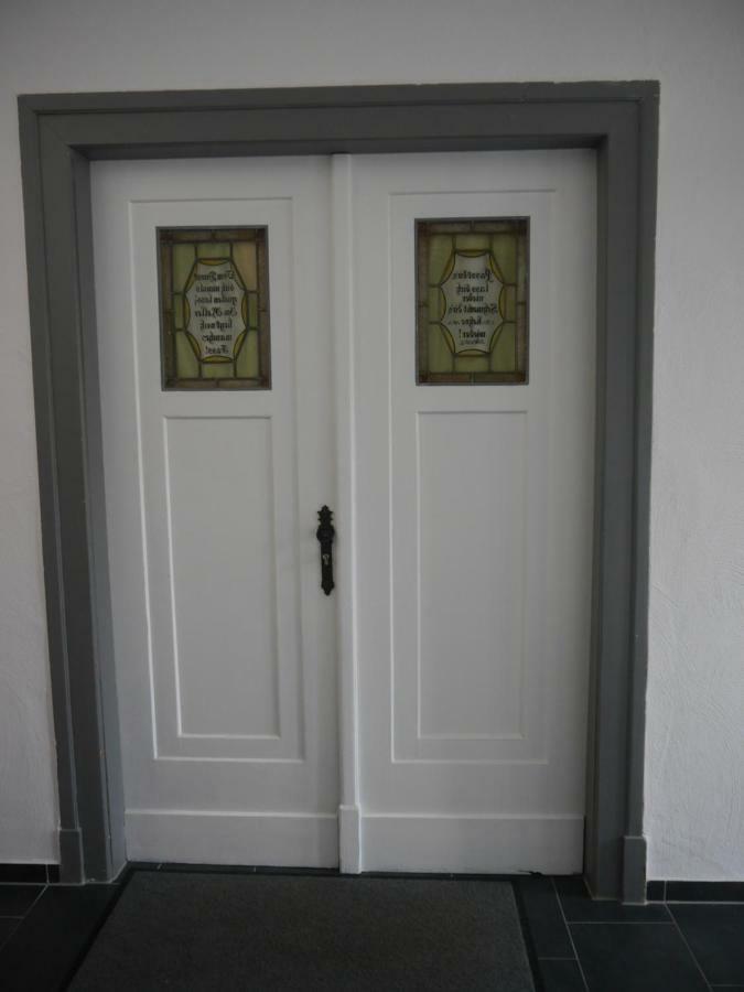 דירות ווינינגן Altes Weingut Weinhaus Rebstock מראה חיצוני תמונה